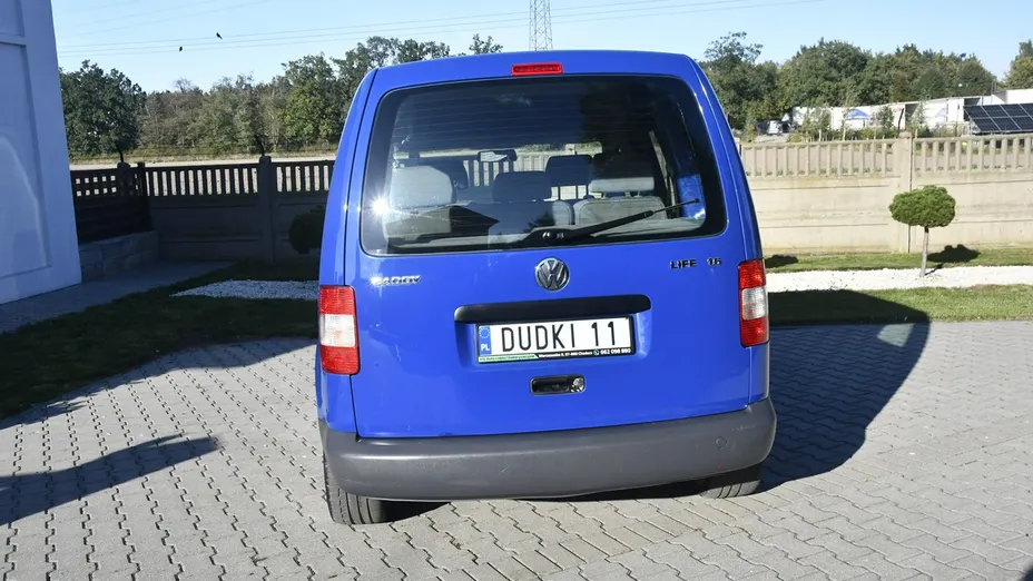 VOLKSWAGEN Caddy -