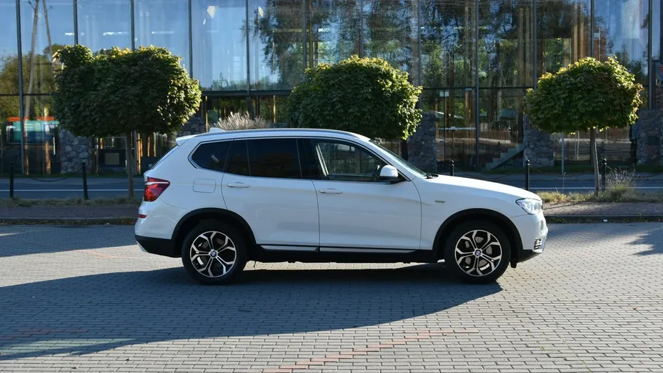 BMW X3 -
