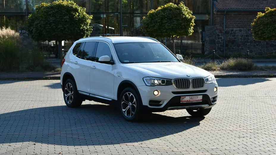 BMW X3 -