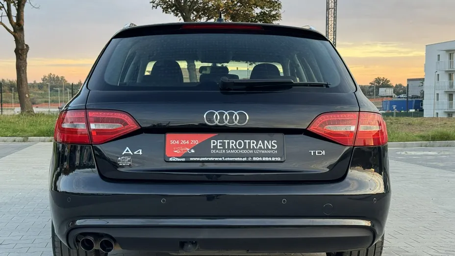 AUDI A4 -