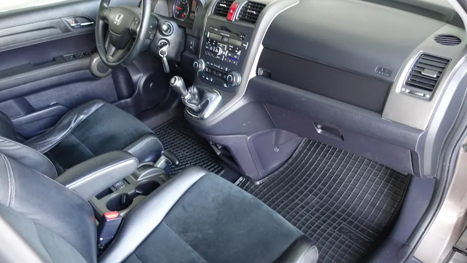 HONDA CR-V -