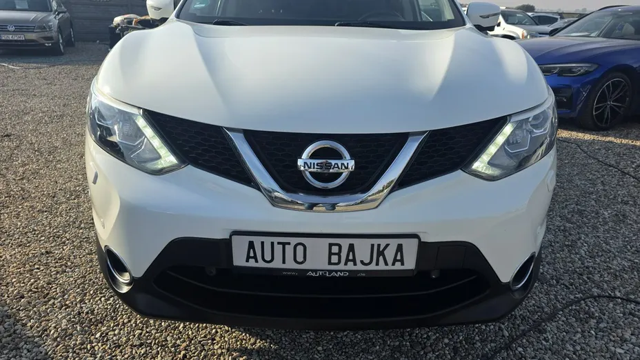 NISSAN Qashqai -