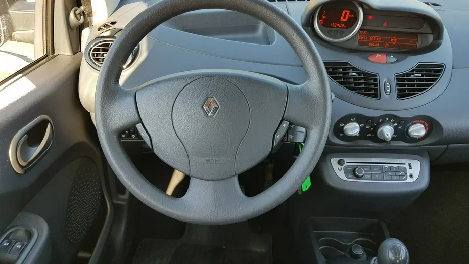 RENAULT Twingo -