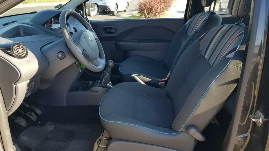RENAULT Twingo -