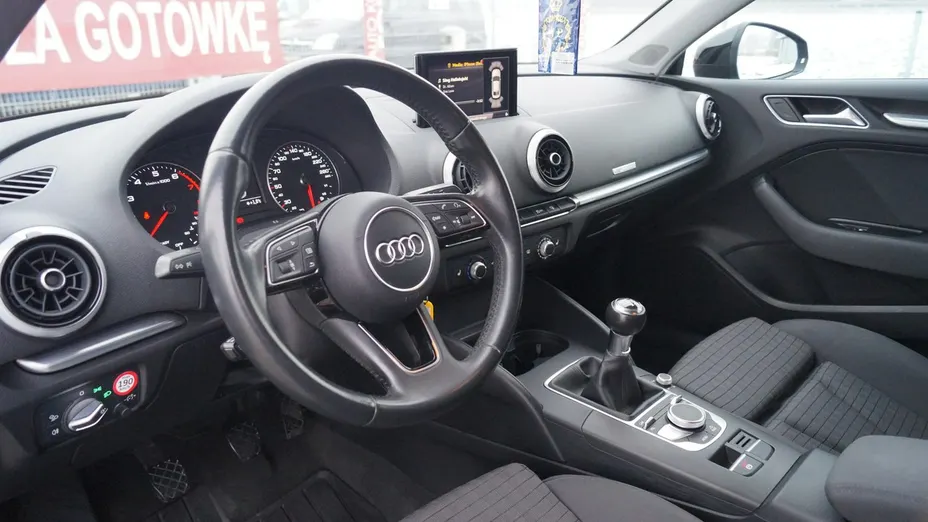 AUDI A3 -