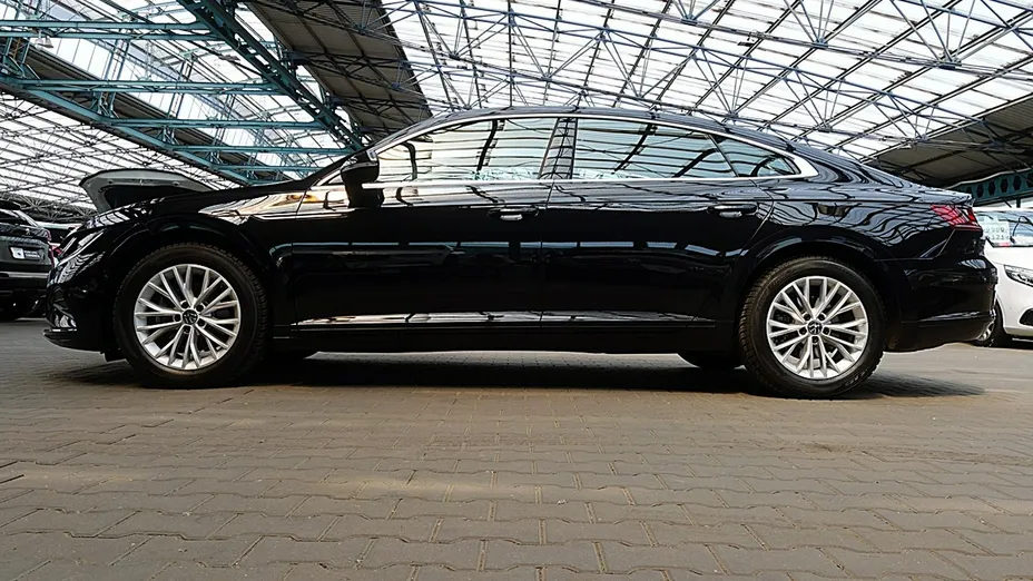 VOLKSWAGEN Arteon -