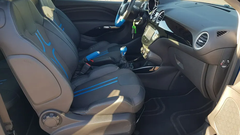 OPEL Adam -