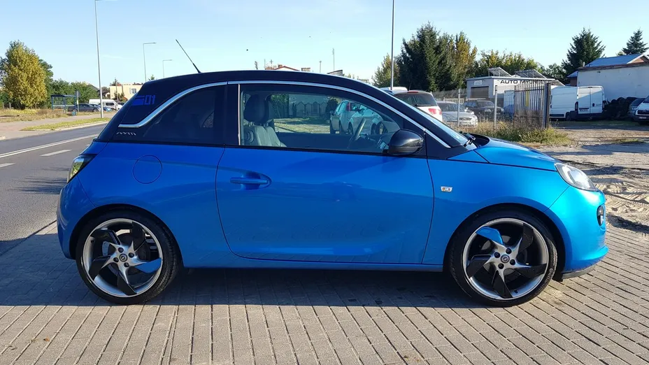 OPEL Adam -