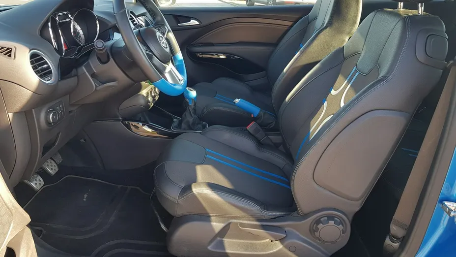 OPEL Adam -