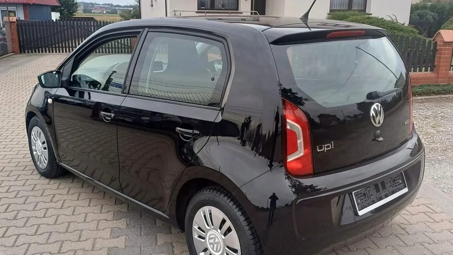 VOLKSWAGEN up! -