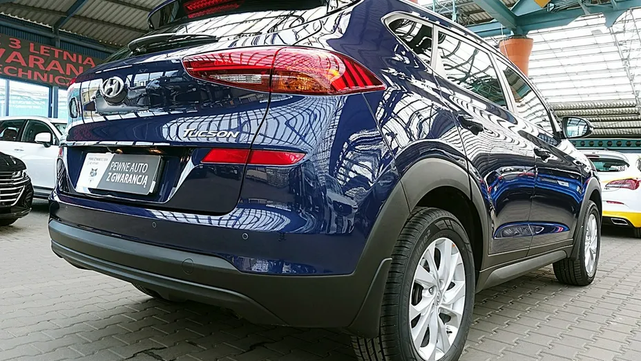 HYUNDAI Tucson -