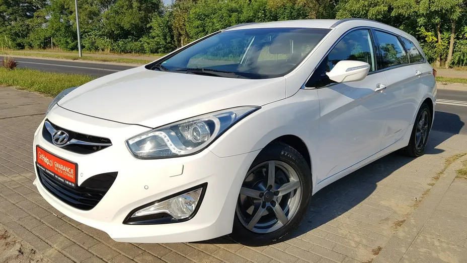 HYUNDAI i40 -