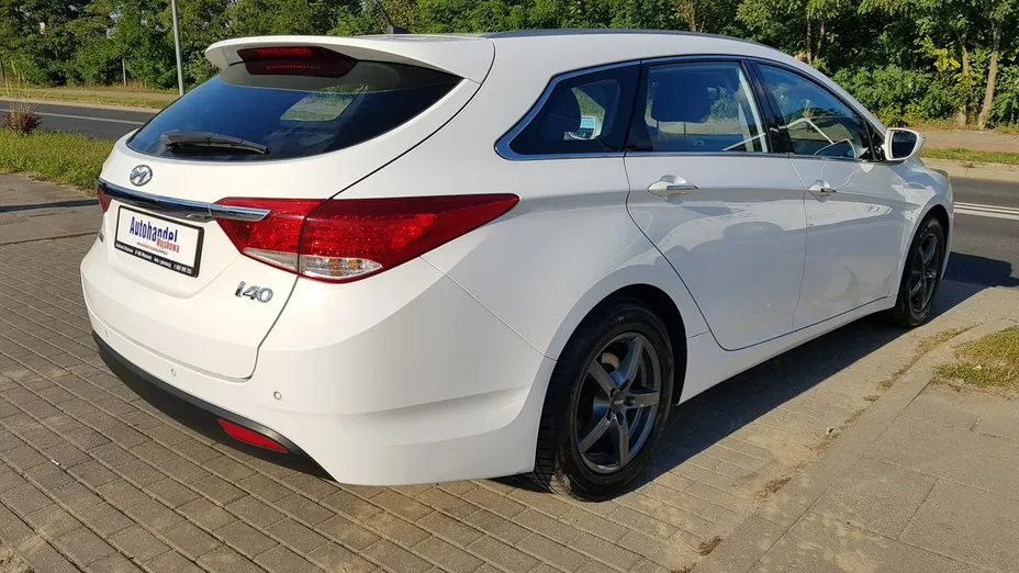 HYUNDAI i40 -