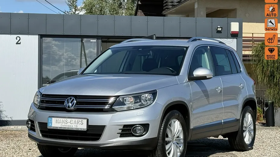 VOLKSWAGEN Tiguan -