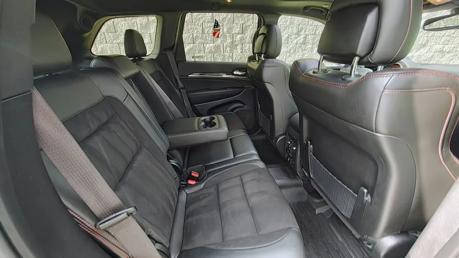 JEEP Grand Cherokee -