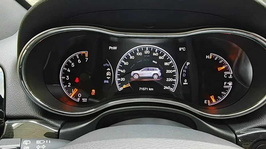 JEEP Grand Cherokee -