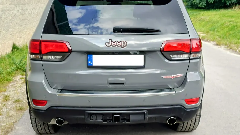 JEEP Grand Cherokee -