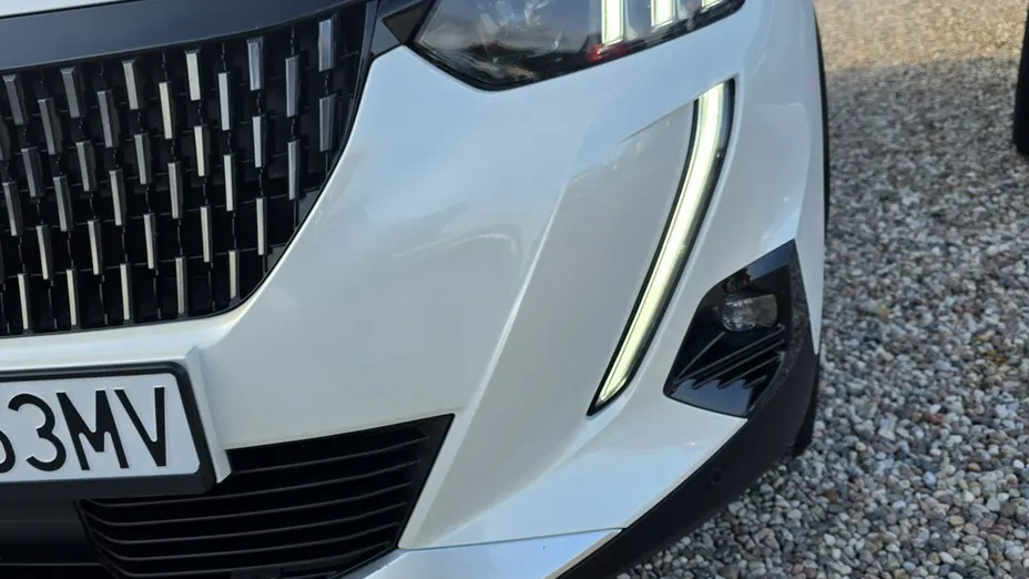 PEUGEOT 2008 -