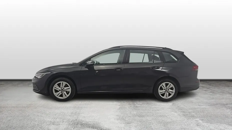 VOLKSWAGEN Golf -