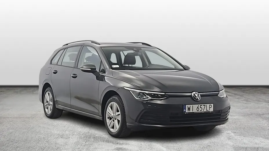 VOLKSWAGEN Golf -