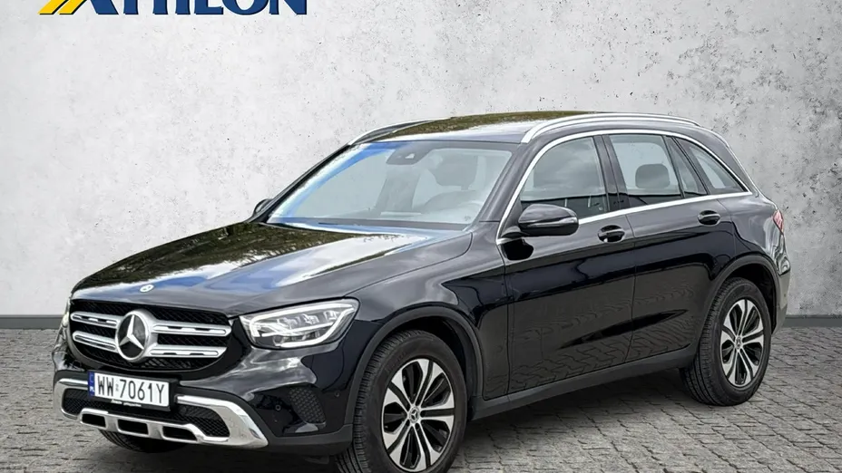 MERCEDES-BENZ GLC -