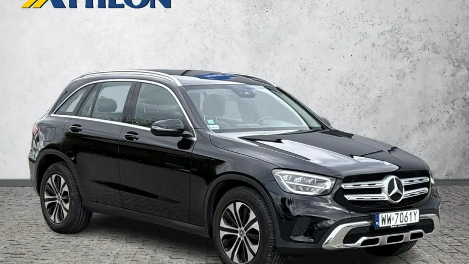 MERCEDES-BENZ GLC -