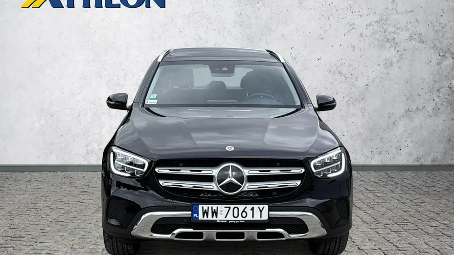 MERCEDES-BENZ GLC -