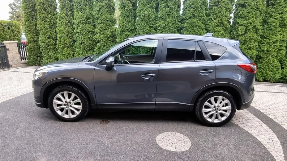 MAZDA CX-5 -