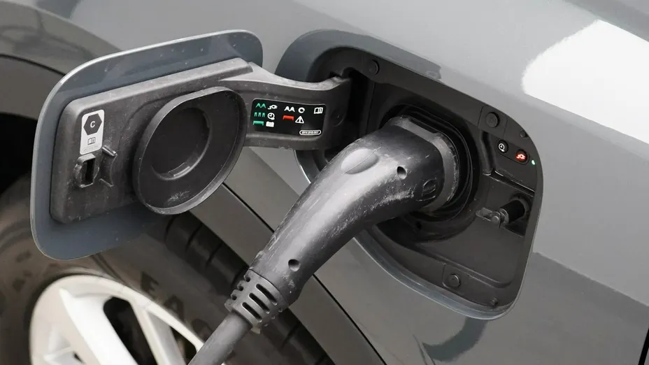 AUDI Q3 Q3 45 TFSI e S Line S tronic