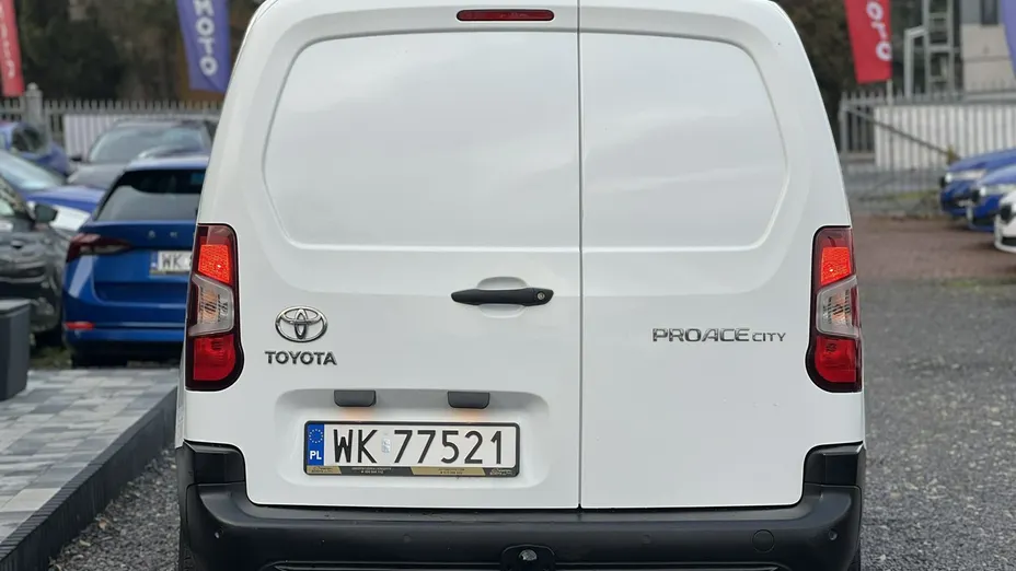 TOYOTA Proace City -