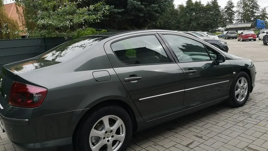 PEUGEOT 407 -