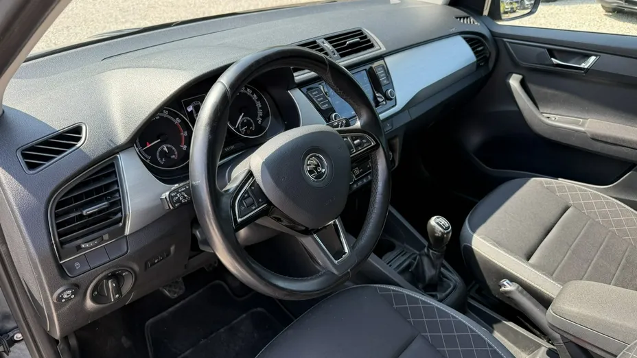 SKODA Fabia -