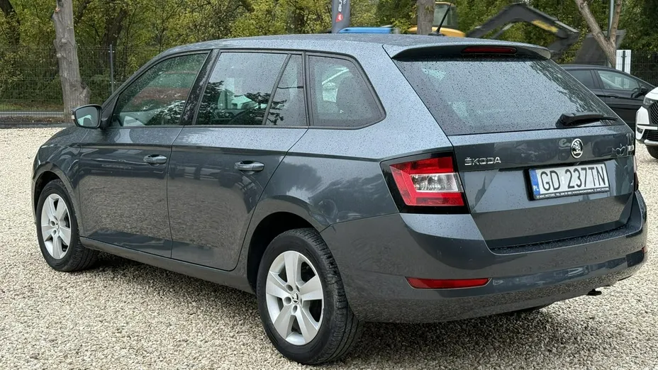 SKODA Fabia Fabia 1.0 Ambition