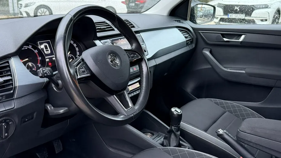 SKODA Fabia Fabia 1.0 Ambition