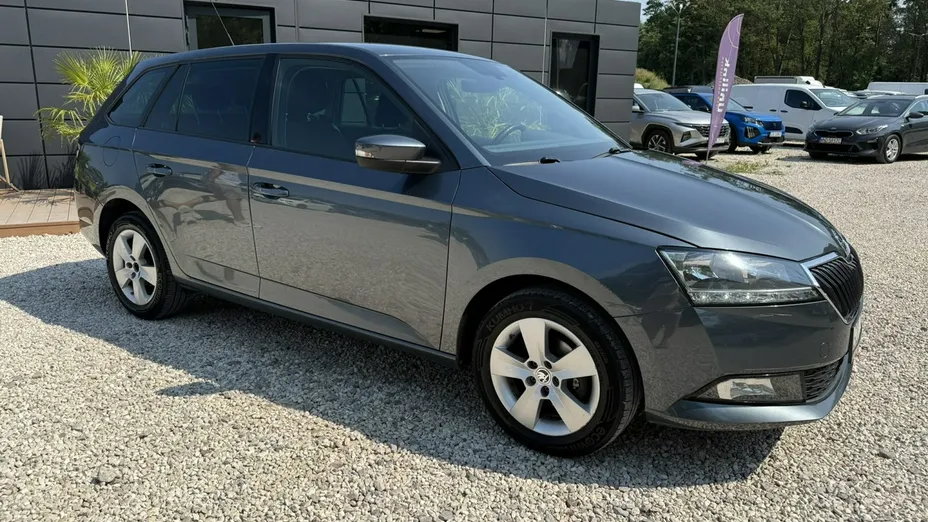SKODA Fabia -