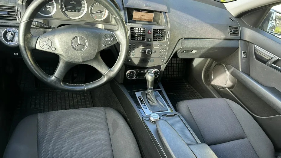 MERCEDES-BENZ C Klasa -