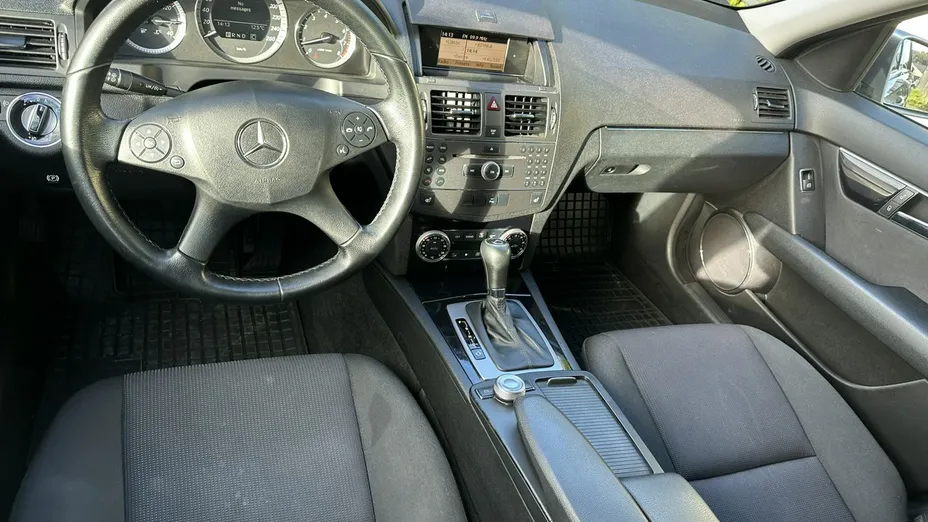 MERCEDES-BENZ C Klasa -