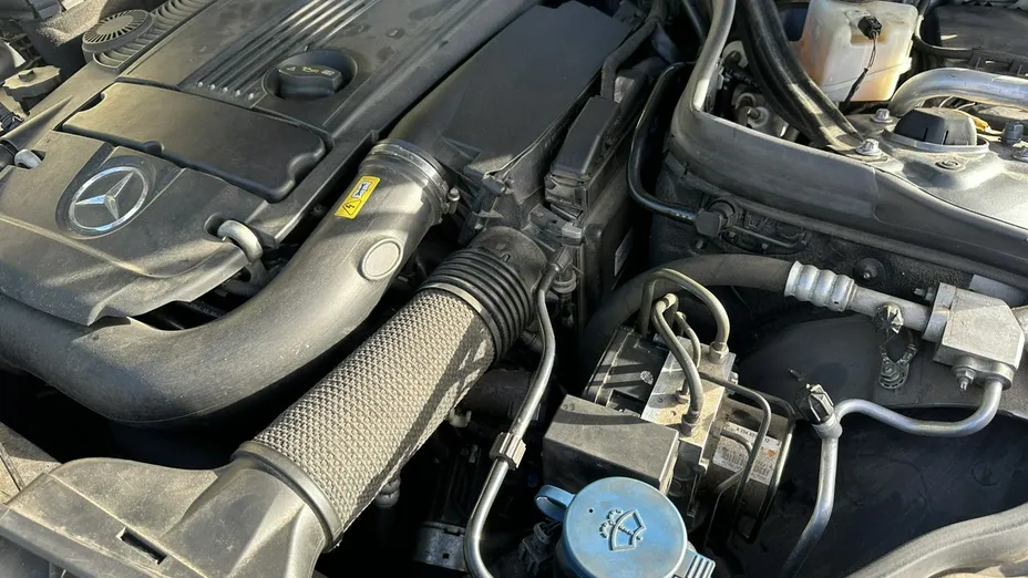 MERCEDES-BENZ C Klasa -