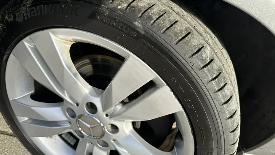 MERCEDES-BENZ C Klasa -