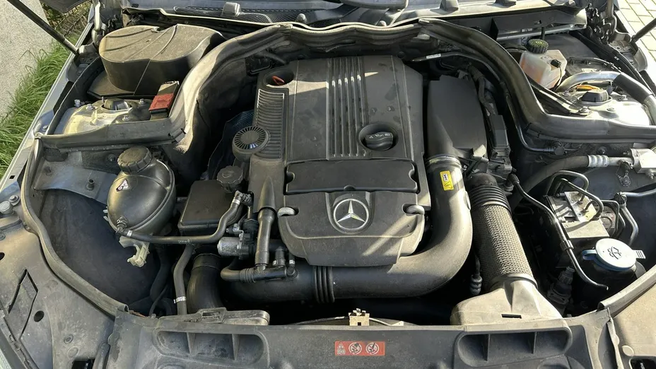 MERCEDES-BENZ C Klasa -