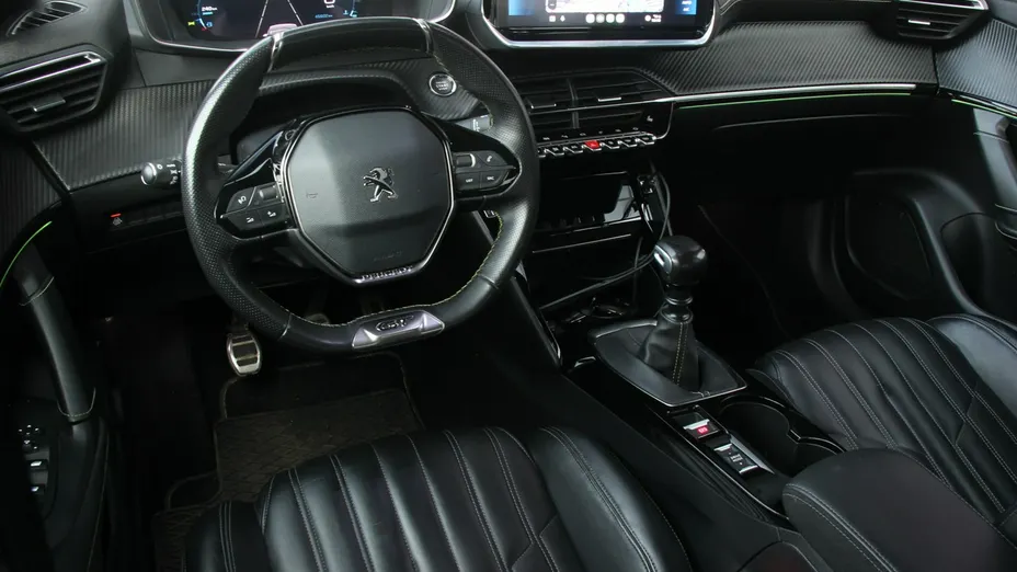 PEUGEOT 2008 -