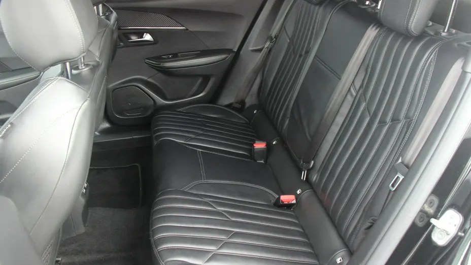 PEUGEOT 2008 -