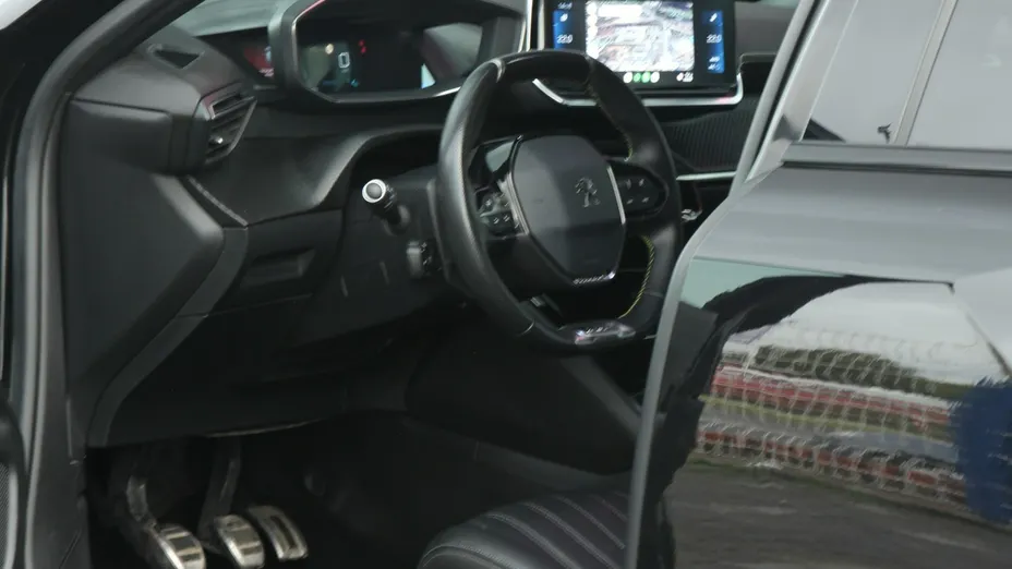 PEUGEOT 2008 -