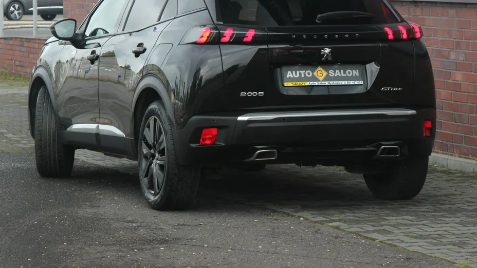 PEUGEOT 2008 -