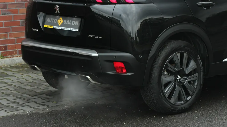 PEUGEOT 2008 -