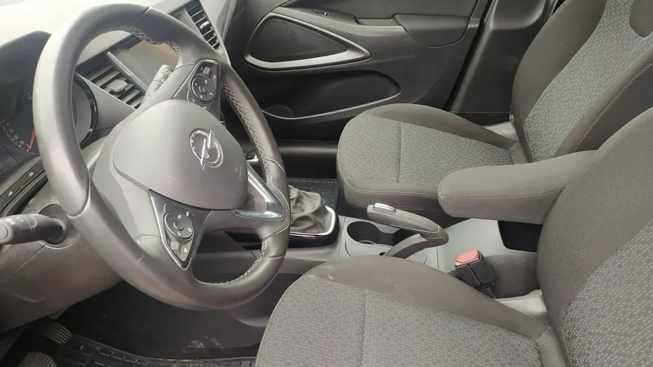 OPEL Crossland X -