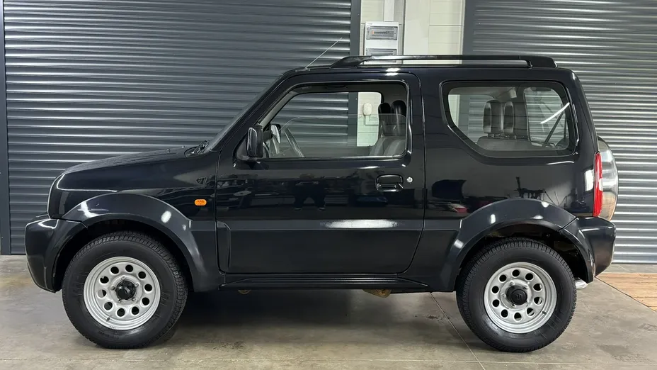 SUZUKI Jimny -