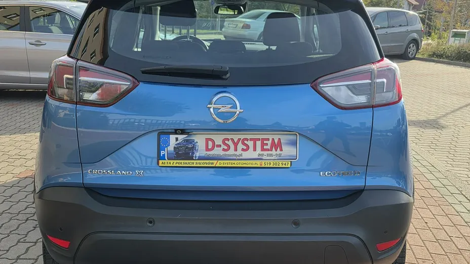 OPEL Crossland X -