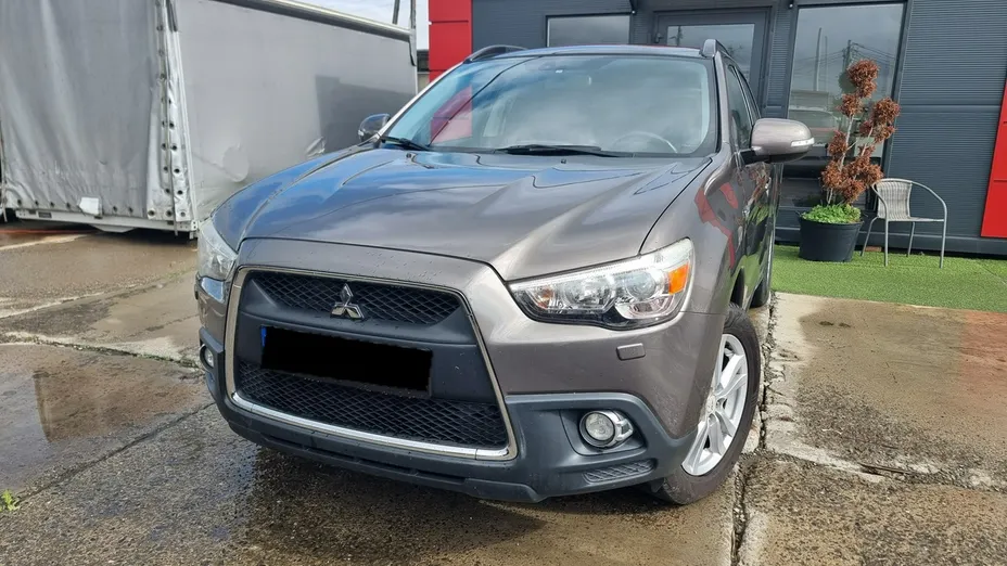 MITSUBISHI ASX -