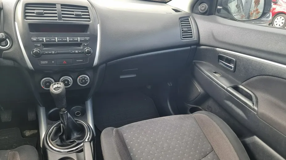 MITSUBISHI ASX -
